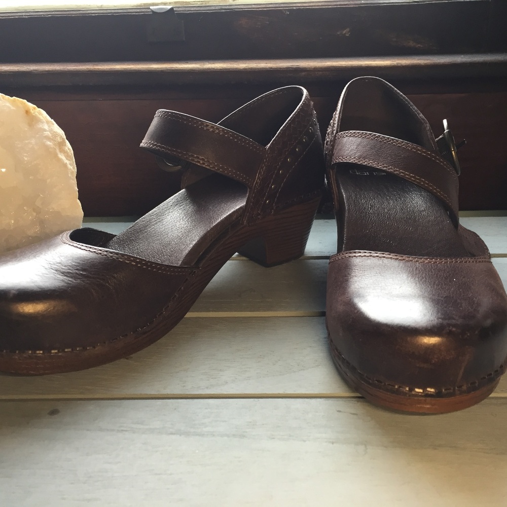 Women's Dansko shoes 37 US 6.5-7